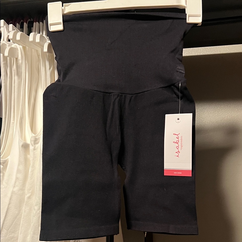NEW!!!  XS Maternity Shorts